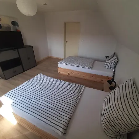 Haus Fuer Monteure & Urlauber شقة Esperstedt